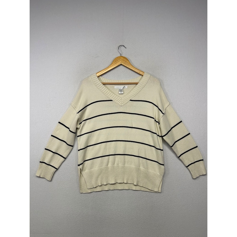 Altar'd State Coastal Preppy Women XS Ivory Striped Relaxed Minimalist Sweater